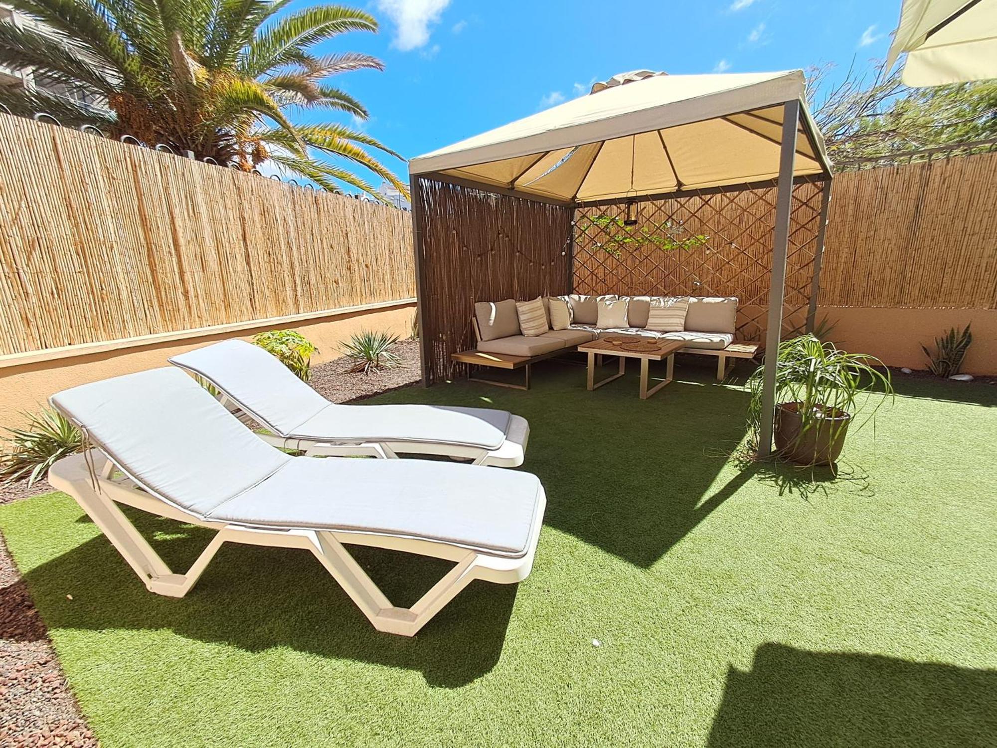 Spacious Apartment With Large Private Garden In Palm Mar Exteriér fotografie